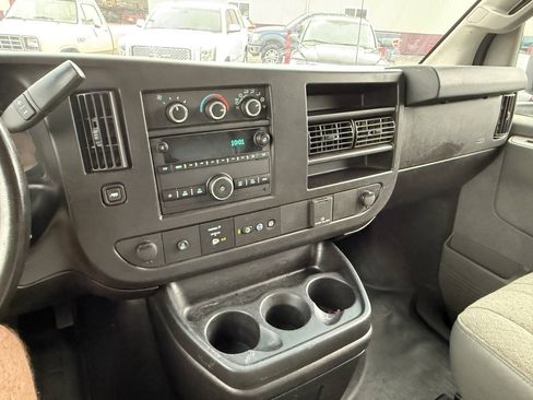 Used 2021 Chevrolet Express 3500 w/ Power Convenience Package RWD image 13