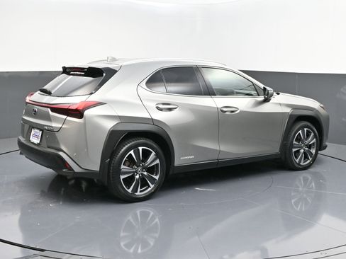 Used 2021 Lexus UX 250h w/ Premium Package image 7