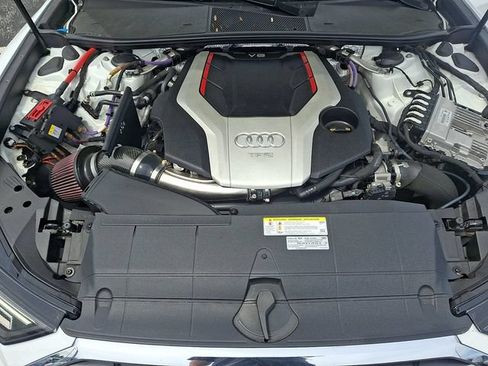 Used 2020 Audi S6 Premium Plus AWD/4WD image 28