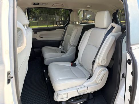 Used 2025 Honda Odyssey EX-L image 21