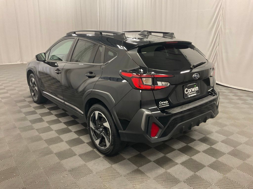 Used 2024 Subaru Crosstrek 2.5i Limited w/ Crosstrek Mirror Package AWD/4WD image 5