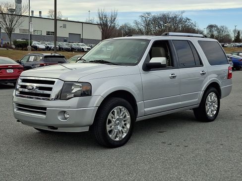 Used 2013 Ford Expedition Limited image 3