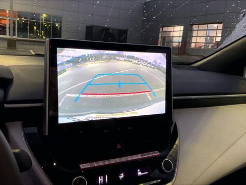 Used 2026 Toyota Corolla SE w/ SE Package image 51