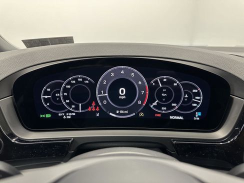 New 2026 Porsche Cayenne AWD/4WD image 23