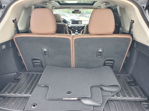 Used 2024 Acura MDX FWD w/ Technology Package image 8