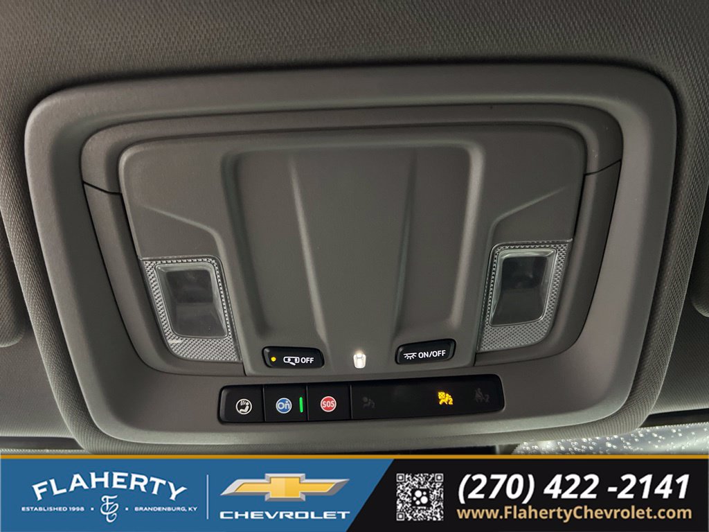 Used 2022 Chevrolet Silverado 1500 RST AWD/4WD image 32