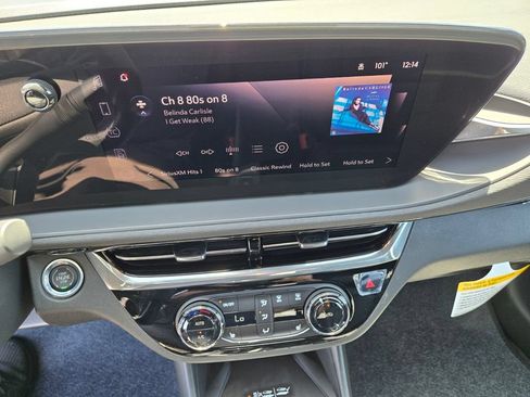 New 2026 Buick Envista Sport Touring w/ Convenience I Package FWD image 11
