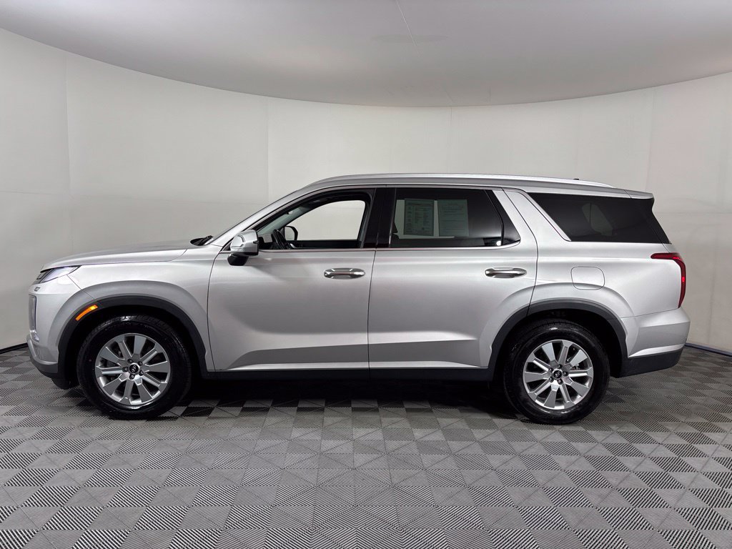 Used 2024 Hyundai Palisade SEL FWD image 13