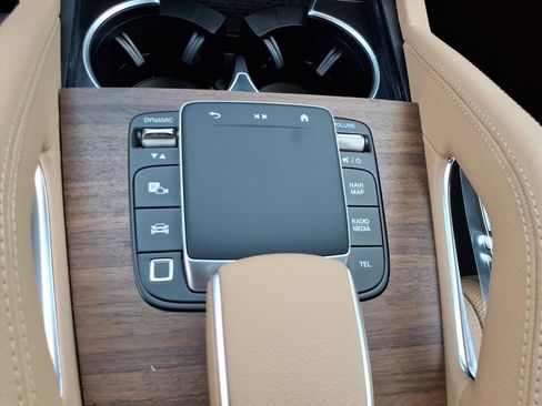 New 2026 Mercedes-Benz GLS 450 4MATIC image 18