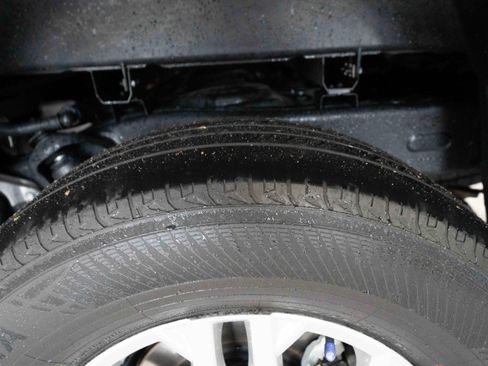 Used 2023 Toyota Tundra SR5 w/ SR5 Premium Package image 29