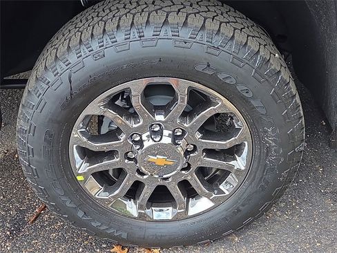 New 2026 Chevrolet Silverado 2500 LTZ w/ LTZ Convenience Package image 6