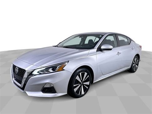 Used 2022 Nissan Altima 2.5 SV image 4