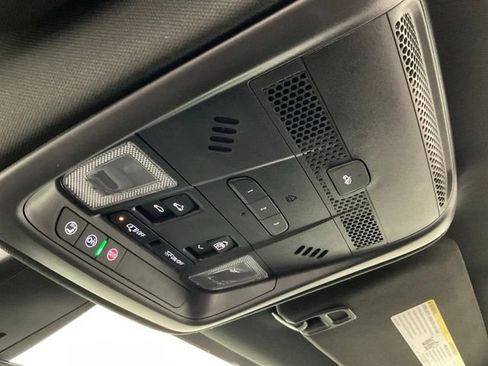 Used 2024 Cadillac XT5 Premium Luxury w/ Technology Package FWD image 21