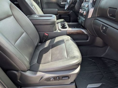 Used 2021 GMC Sierra 1500 SLT AWD/4WD image 19