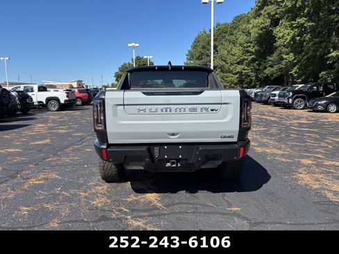 Used 2025 GMC Hummer EV 3X w/ Battery Pack, 24 Module Pack AWD/4WD image 5