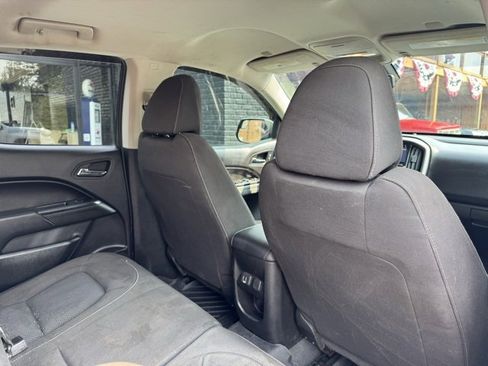Used 2019 Chevrolet Colorado LT image 14