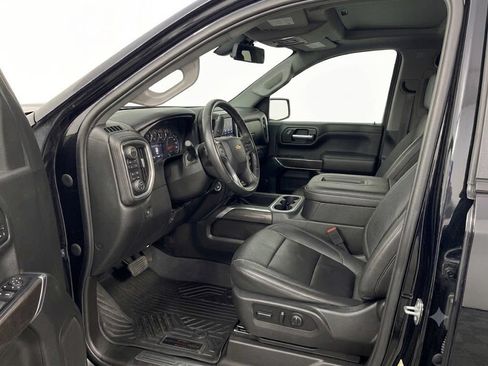 Used 2021 Chevrolet Silverado 1500 LT Trail Boss w/ Convenience Package II AWD/4WD image 5