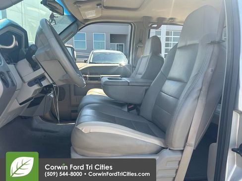 Used 2009 Ford F250 Lariat AWD/4WD image 2