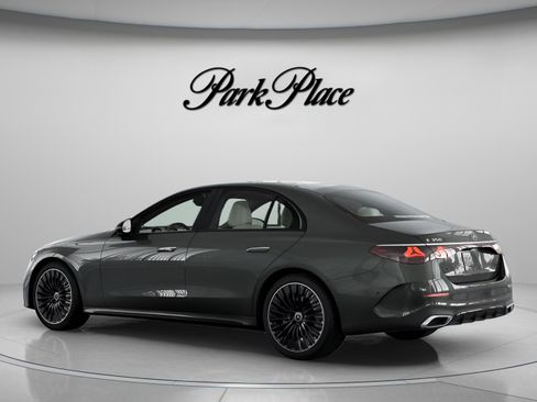New 2026 Mercedes-Benz E 350 Sedan image 10