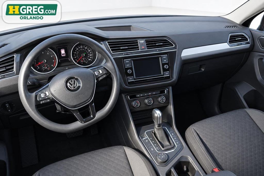 Used 2018 Volkswagen Tiguan S w/ 3rd Row Seat Package AWD/4WD image 10