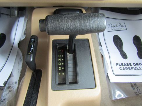 Used 2001 Jeep Wrangler Sahara image 22