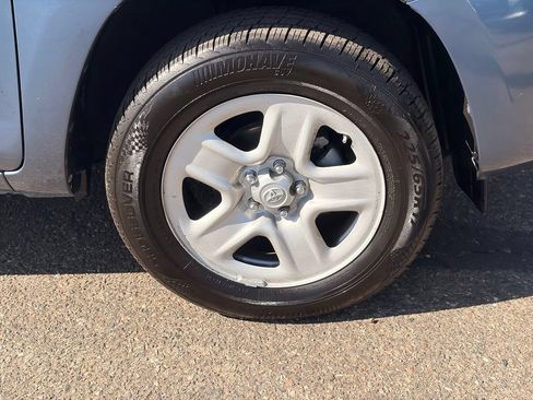 Used 2012 Toyota RAV4 FWD w/ Value Pkg image 10