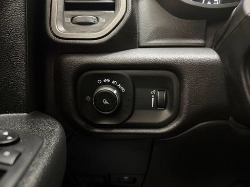 Used 2021 RAM 2500 Tradesman AWD/4WD image 34