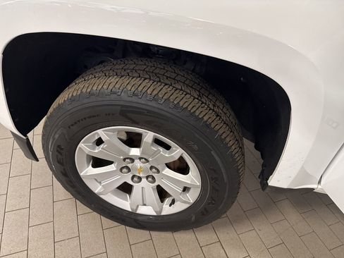 Used 2018 Chevrolet Colorado LT image 32