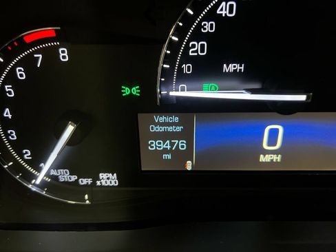 Used 2019 Cadillac XT5 Luxury AWD/4WD image 13