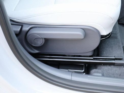 New 2026 Hyundai Kona Limited image 11