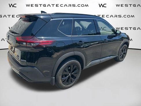 Used 2023 Nissan Rogue SV w/ SV Premium B Package FWD image 23