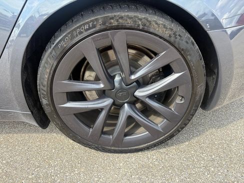 Used 2022 Tesla Model S Plaid AWD/4WD image 8