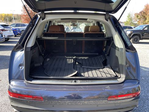 Used 2023 Audi Q7 3.0T Prestige image 8