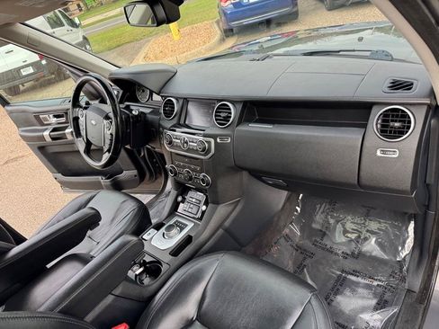 Used 2016 Land Rover LR4 HSE LUX AWD/4WD image 30