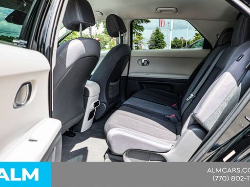 Used 2024 Hyundai Ioniq 5 SEL RWD image 18