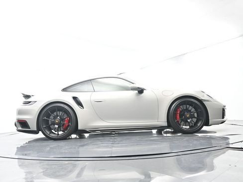 Certified 2022 Porsche 911 Turbo AWD/4WD image 54