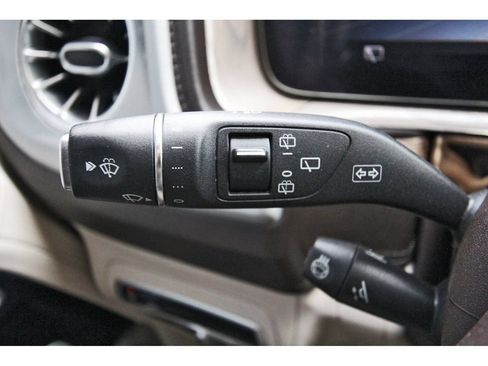 Used 2020 Mercedes-Benz G 550 image 11