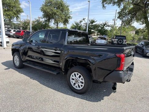 Used 2024 Toyota Tacoma SR AWD/4WD image 4