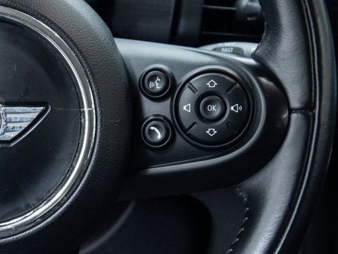 Used 2018 MINI Cooper 2-Door Hardtop image 14