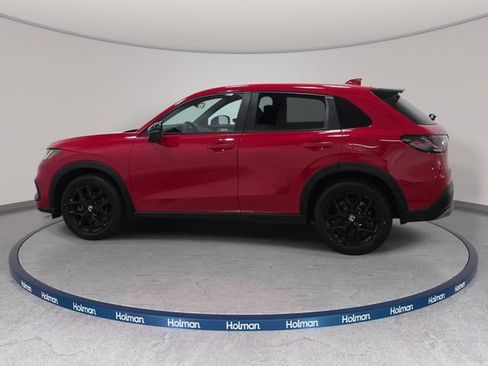Used 2024 Honda HR-V Sport image 9