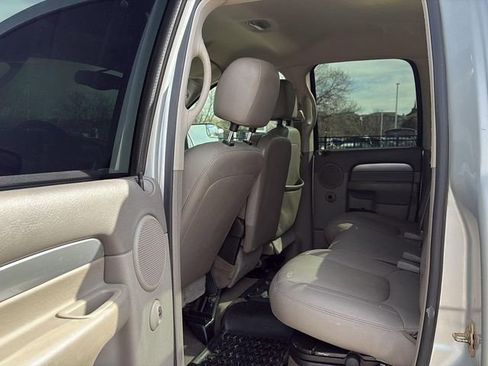 Used 2005 Dodge Ram 2500 Truck SLT image 17