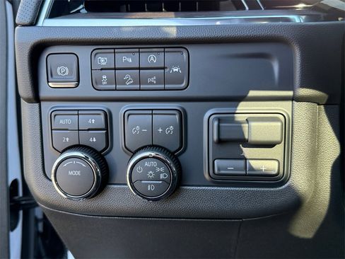 New 2026 Chevrolet Tahoe Premier image 20