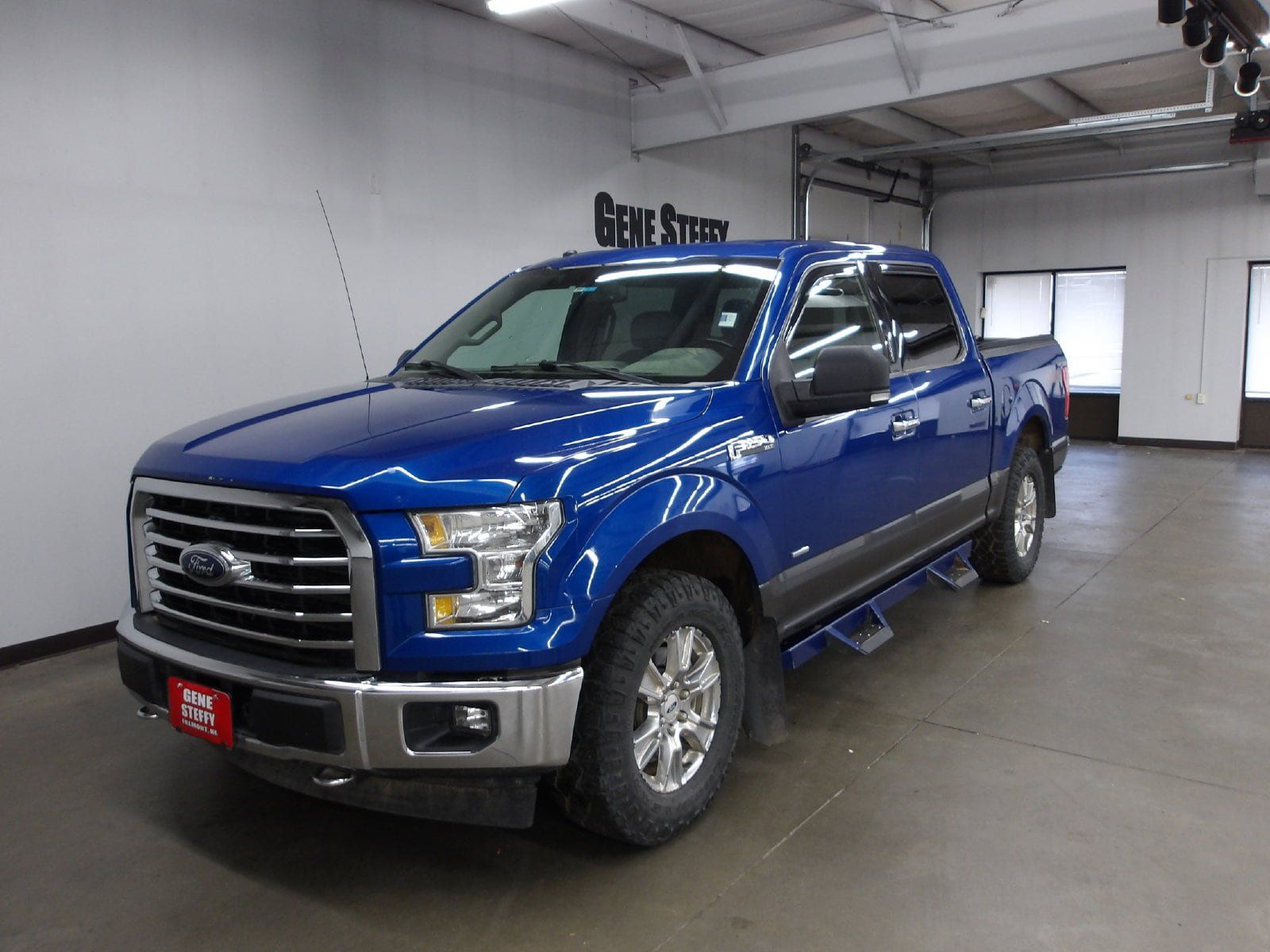 Used 2017 Ford F150 XLT w/ Equipment Group 302A Luxury AWD/4WD image 9
