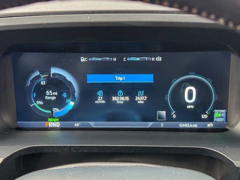 Used 2024 Ford F150 Lightning Lariat image 36