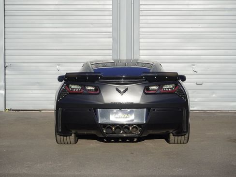 Used 2016 Chevrolet Corvette Stingray Coupe w/ 2LT Preferred Equipment Group RWD image 5
