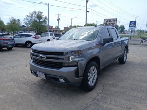 Used 2021 Chevrolet Silverado 1500 RST image 7
