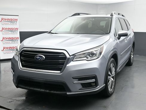 Used 2021 Subaru Ascent Touring image 4