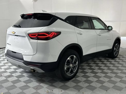 Used 2025 Chevrolet Blazer LT AWD/4WD image 8