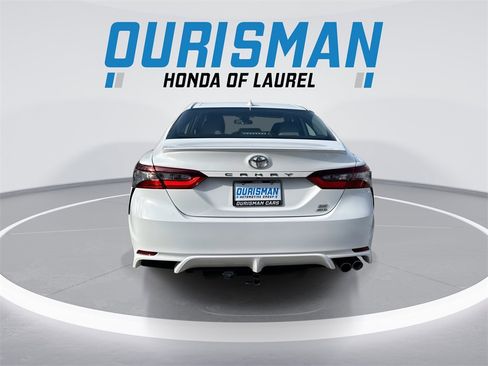 Used 2023 Toyota Camry SE image 7