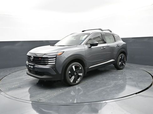 New 2026 Nissan Kicks SR AWD/4WD image 1